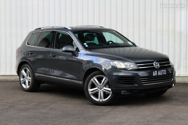 Cliquer pour voir la photo suivante Volkswagen Touareg II R Line V6 3.0 245Ch 4Motion Roues Hiv Gris de 2012