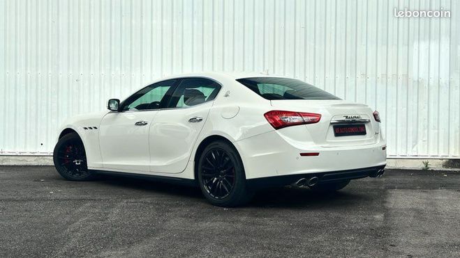 Maserati Ghibli 3.0 V6 275CH entretien complet carbone Blanc de 2015