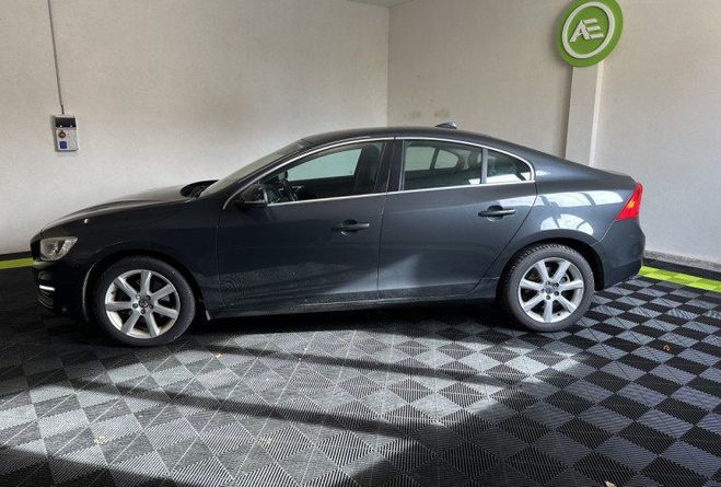 Volvo S60 II D3 150ch versta Edition Geartronic NOIR de 2016