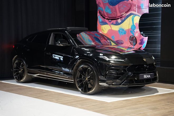 Cliquer pour voir la photo suivante Lamborghini Urus | Malus payé PACK ADAS TOIT PANORAMIQUE Noir de 2020