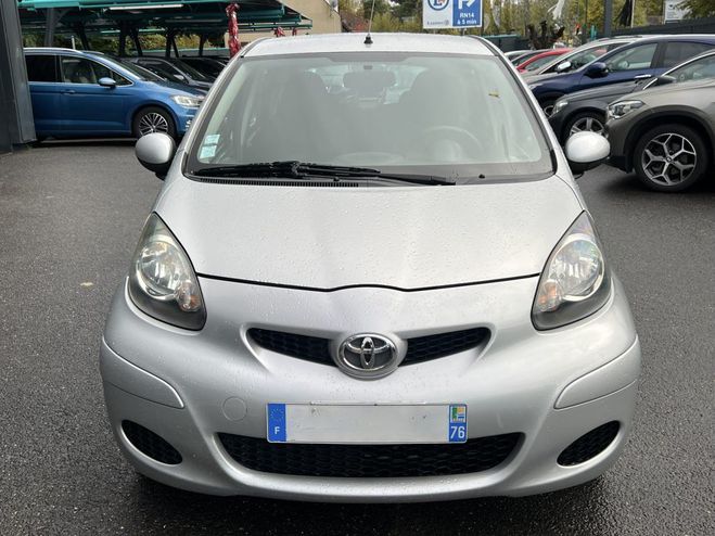 Toyota Aygo 1.0 VVTi 68 Cv 5 PORTES / CLIMATISATION  Gris de 2009