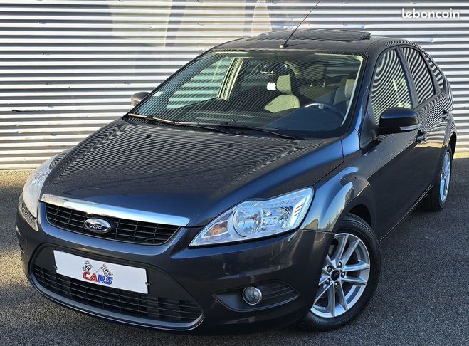 Cliquer pour voir la photo suivante Ford Focus Style 1.6 TDCI Econotic 110cv Gris de 2009