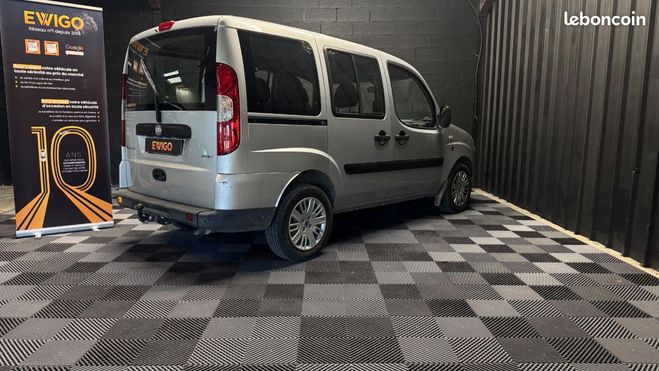 Fiat Doblo COMBI 1.9 MJT 105 HOBBY Gris de 2008