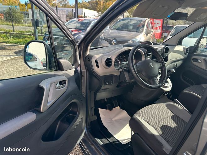 Peugeot Partner Tepee 1.6 Hdi 92Ch Outdoor Gris de 2010