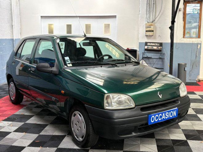 Renault Clio 1.2 58CH CHIPIE 5P Vert F de 1998