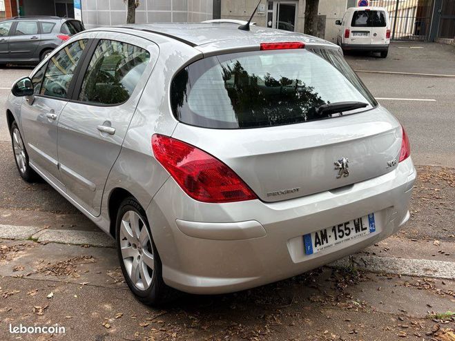 Peugeot 308 1.6 Vti 120 parfait tat Gris de 2010
