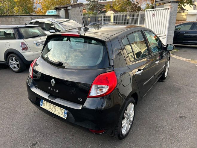 Renault Clio III 1.5 dCi 90 eco2 Dynamique TomTom Noir de 2011