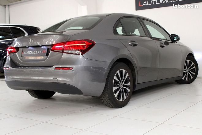 Mercedes Classe A BERLINE IV 180 D BUSINESS LINE Gris de 2020