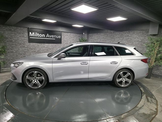 Seat Leon Sportstourer 2.0 16V TDI - 150 - BV DSG  Gris de 2022