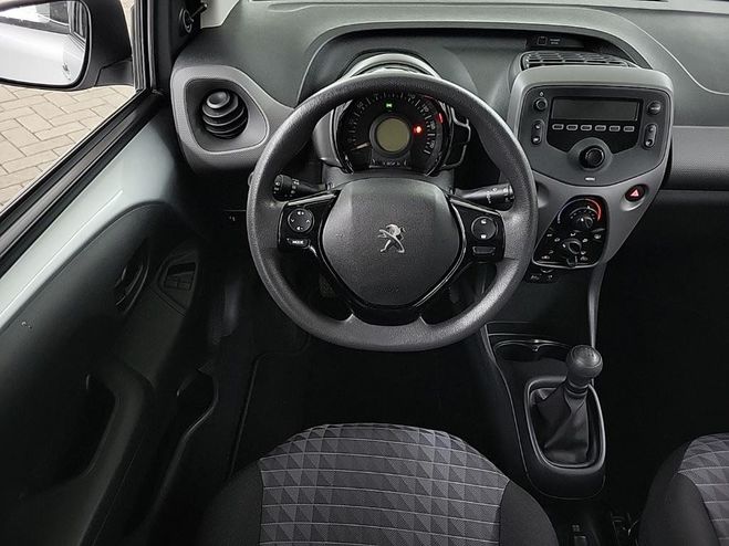 Peugeot 108 1.0 VTi 72 Active 5p Gris Clair de 2021