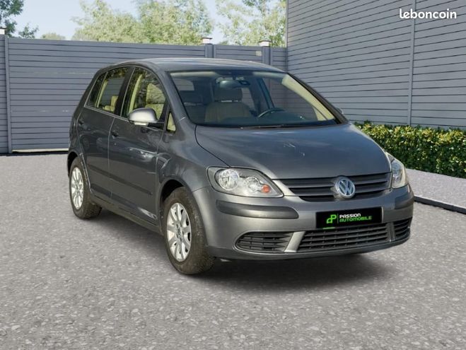 Volkswagen Golf Plus 5 V BlueMotion 1.9L TDI 1ER MAIN Gris de 2006