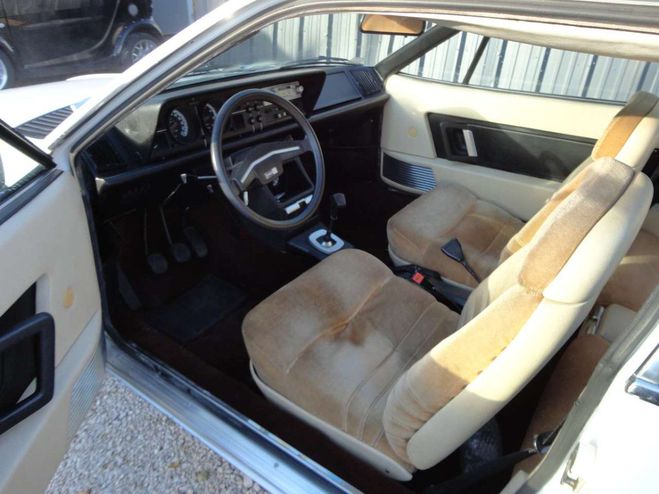 Lancia Gamma COUP 2500 Blanc de 