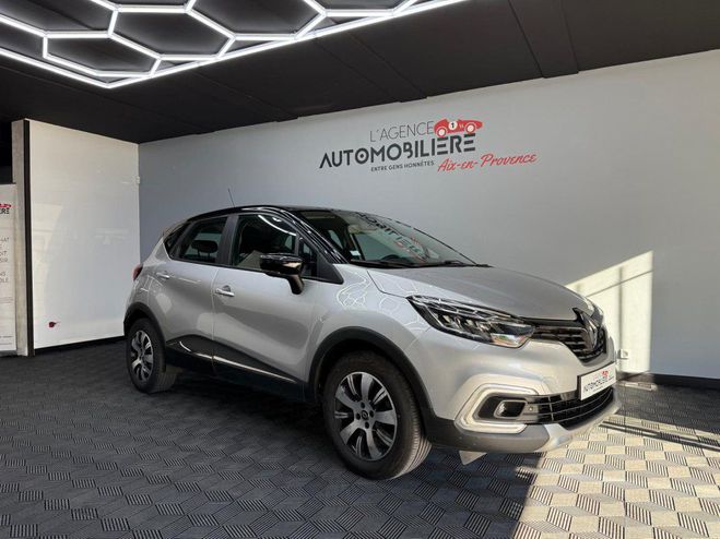 Cliquer pour voir la photo suivante Renault Captur 0.9 TCE 90 ZEN Gris de 2019