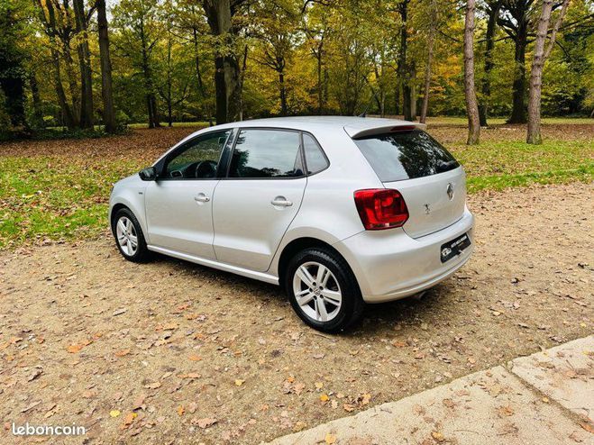 Volkswagen Polo TDI 90 CH Comfortline ? 1re main kit, di Gris de 2013