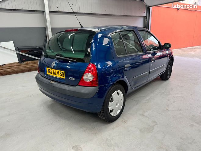 Renault Clio II (B-C65) 1.2 60ch Authentique 5p garan Autre de 2001