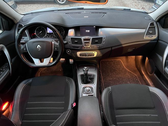 Renault Laguna 2.0 DCi 173cv GT 4Control Blanc de 2014