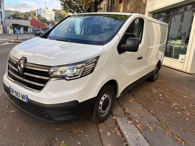 Renault Trafic 2.0 Dci 2023 tat irrprochable Blanc de 2023