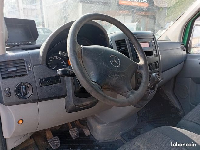 Mercedes Sprinter 313 CDI 37S 130 cv Anne 2015 Vert de 2015