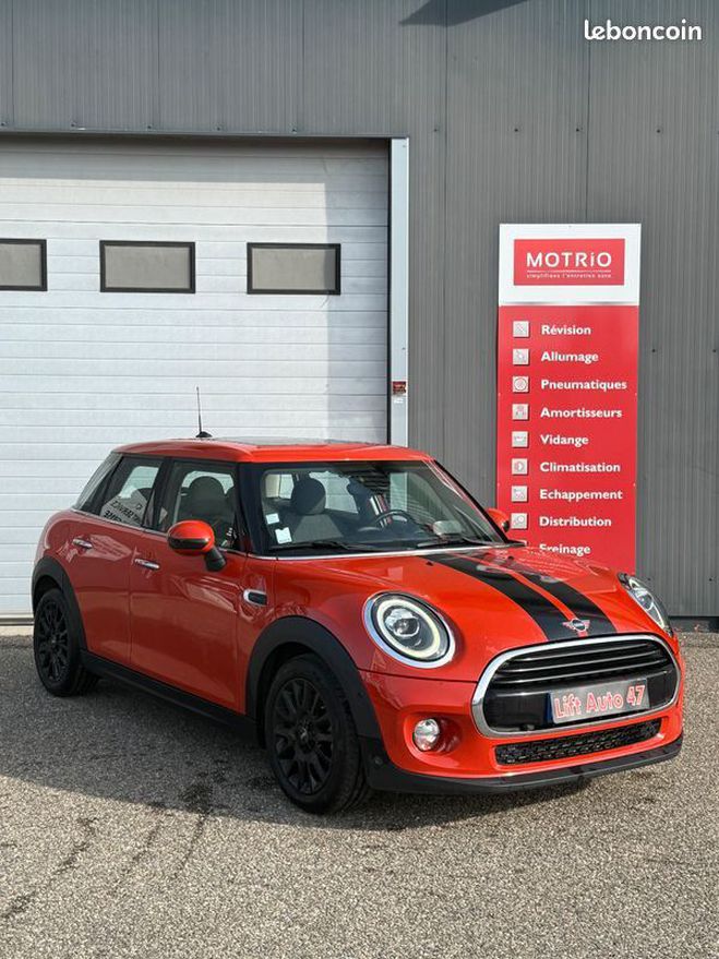 Cliquer pour voir la photo suivante Mini Cooper 136 heddon street Orange de 2019