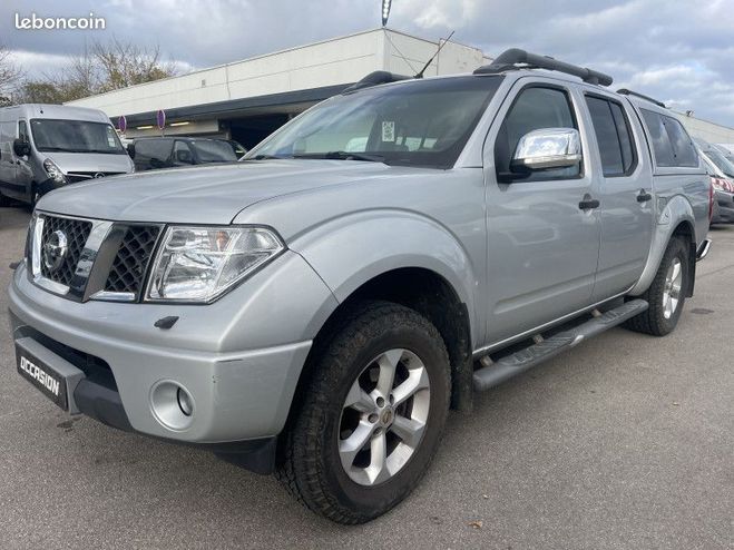 Nissan Navara 2.5 DCI 174CH DOUBLE-CAB ELEGANCE Gris de 2008