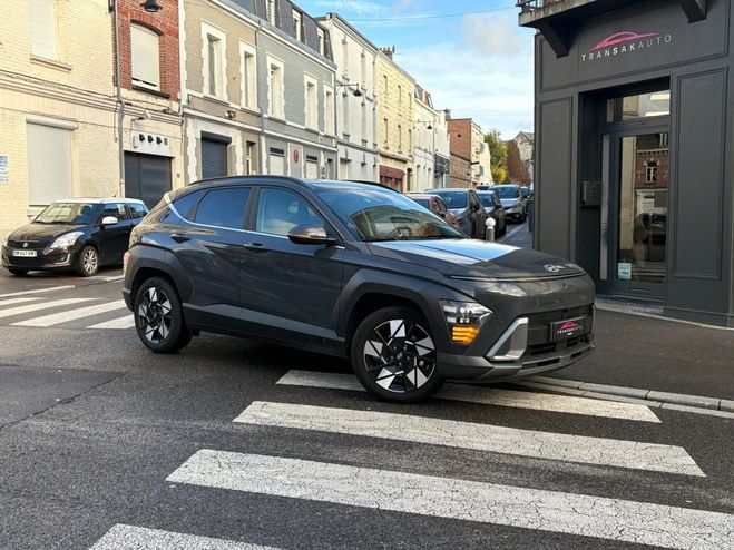 Cliquer pour voir la photo suivante Hyundai Kona HYBRID 141 EXECUTIVE / CAMERA 360 / CARP Gris de 2025