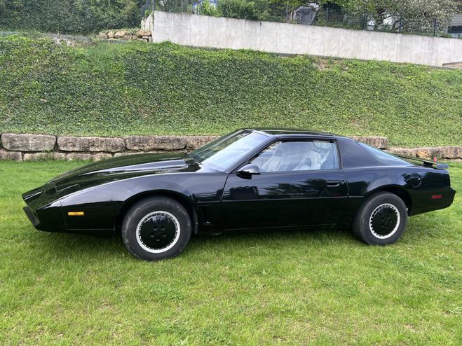 Pontiac Trans Am 5.0 V8 KNIGHT RIDER KITT Noir de 1986