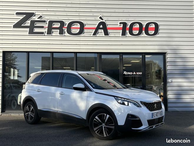 Cliquer pour voir la photo suivante Peugeot 5008 1,2L 130CH Puretech ( coffre électrique, Blanc de 2019