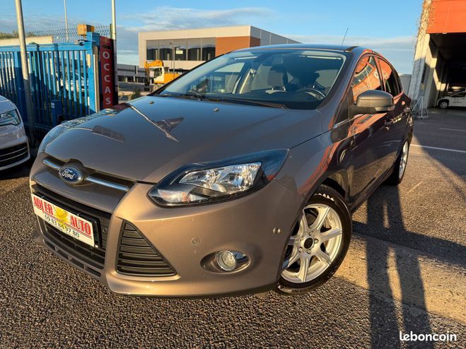 Ford Focus 1.0 SCTi 125ch EcoBoost Stop&Start Editi Marron de 2013