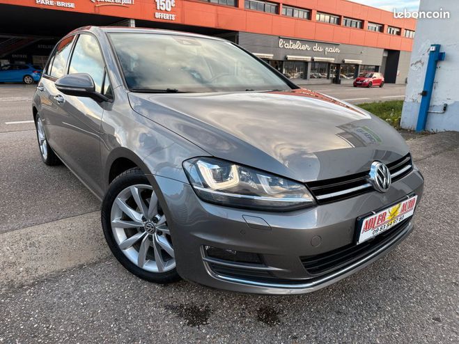 Cliquer pour voir la photo suivante Volkswagen Golf VII 1.4 TSI 122 CARAT Boite rapport 6 Gris de 2013