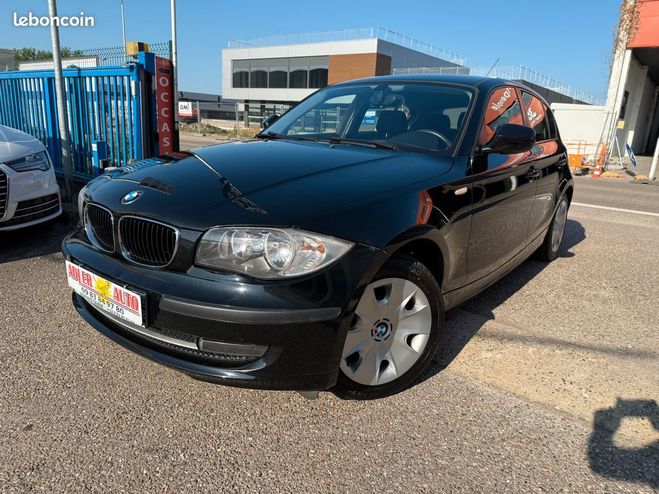 BMW Serie 1 116i 122ch Pack Confort 5p Noir de 2010