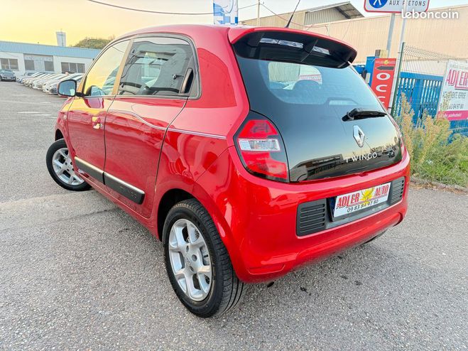 Renault Twingo 0.9 TCe 90ch energy Limited 1re MAIN Rouge de 2017