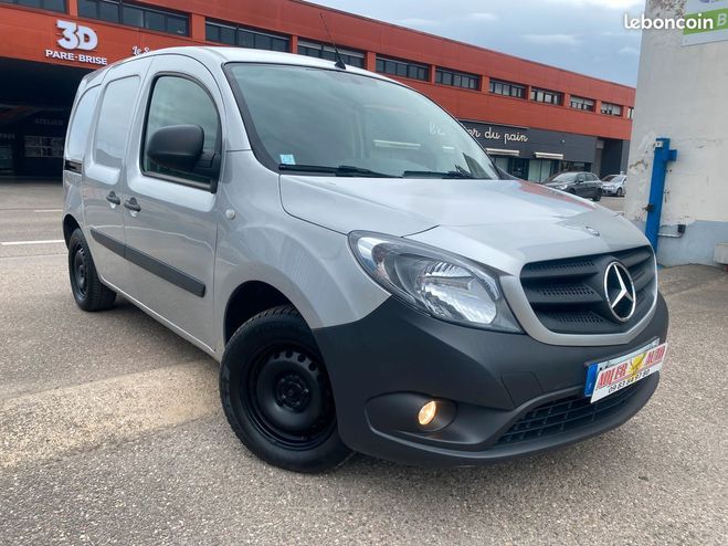 Cliquer pour voir la photo suivante Mercedes Citan 1.5 90CV 2PLACE GARANTIE 6 MOIS Gris de 2014