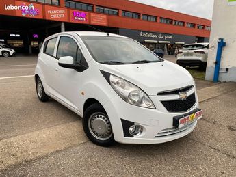  Voir détails -Chevrolet Spark 1.0i 70 CH SERIE LS 5P à Colmar (68)