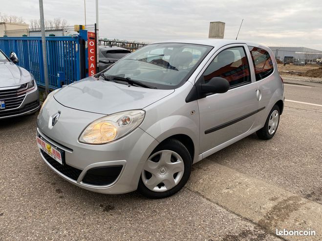Renault Twingo II 1.2i 60 CH HELIOS Gris de 2008
