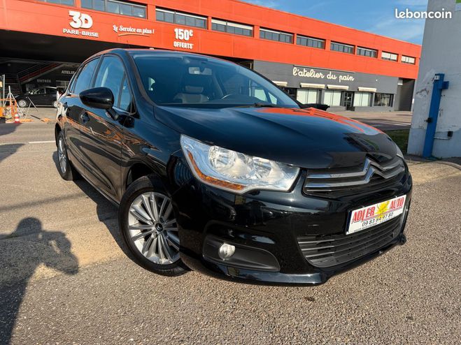Cliquer pour voir la photo suivante Citroen C4 1.6 VTI 120 Pack Confort Noir de 2012