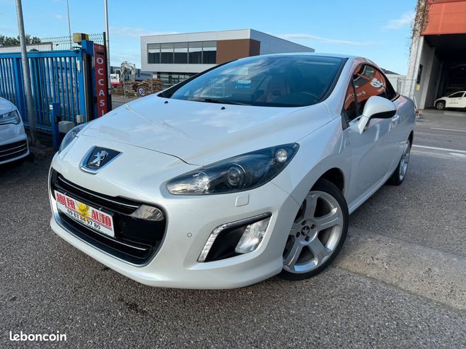 Peugeot 308 CC 1.6 THP 156ch Pack Fline Boite-Auto  Blanc de 2011