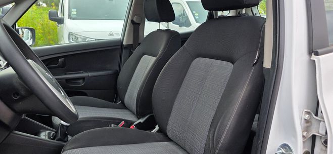 Kia Venga 85.000kms 1.4 CRDI 90CH 2011 CLIM PREMIE blanc de 2011