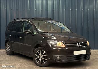 Voir détails -Volkswagen Touran 1.6 TDI 110ch 7PL Garantie 1 An Toit ouv à Halluin (59)