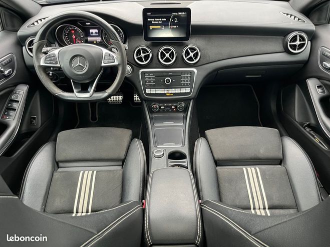 Mercedes Classe GLA Classe 220d 7-G DCT 4Matic WhiteArt Edit Gris de 2017