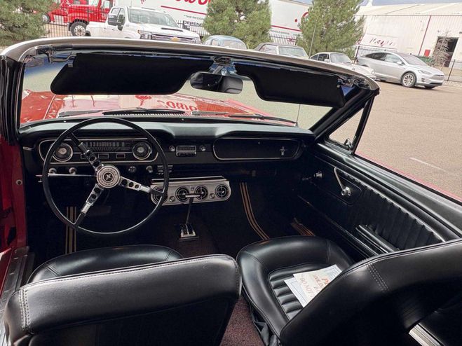 Ford Mustang CABRIOLET 64 1/2 UNE DES TOUTES PREMIERE RAGOON RED de 1964