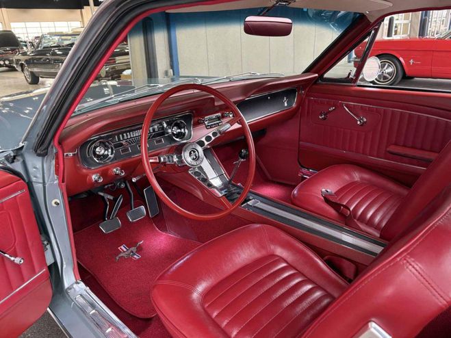 Ford Mustang 64 1/2 UNE DES TOUTES PREMIERES FABRIQUE SILVER SMOKE de 1964