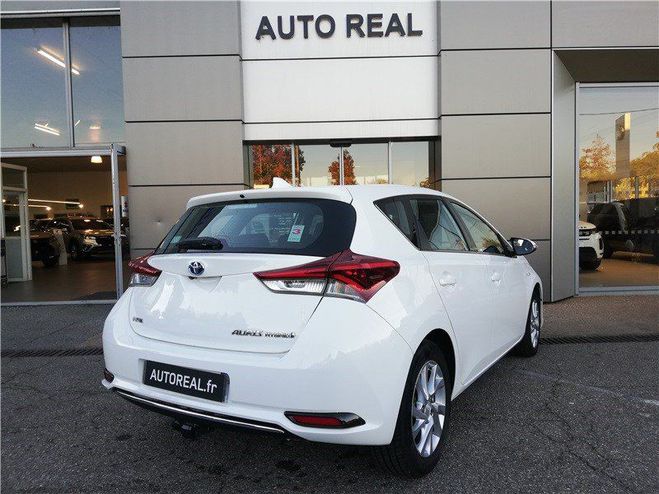 Toyota Auris Hybride 136h Dynamic BLANC NACRE de 2015