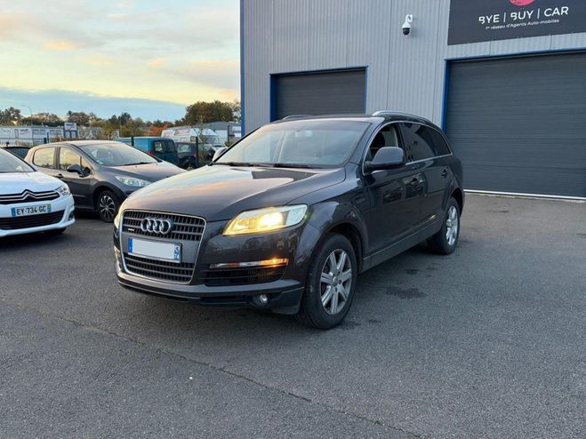Audi Q7 QUATTRO AVUS 4.2 V8 TDI V326 CH BVA Tipt GRIS FONCE de 2007