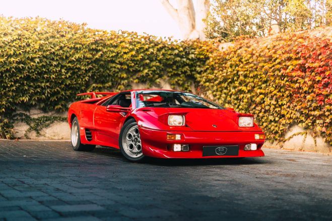 Cliquer pour voir la photo suivante Lamborghini Diablo 5.7L V12 492 ch / COLLECTOR/ NEW PAINT Rouge de 1994
