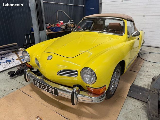Volkswagen Karmann Ghia cabriolet 1973 restaure Jaune de 1973