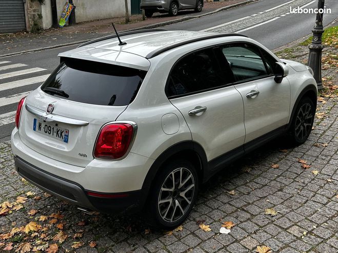 Fiat 500X X 2.0 MULTIJET 140Ch BVA CROSS PLUS 4X4  Blanc de 2015