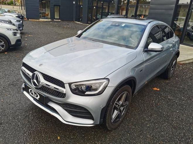 Mercedes GLC Coup 300 de 194 122ch AMG Line 4Matic 9 Argent High-tech Mtallis de 2021