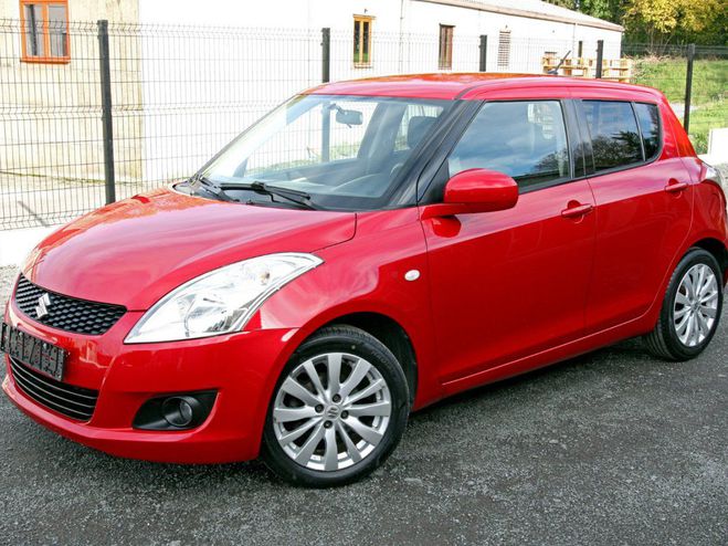 Suzuki Swift 1.2i GLX Bordeaux mtallis de 2011
