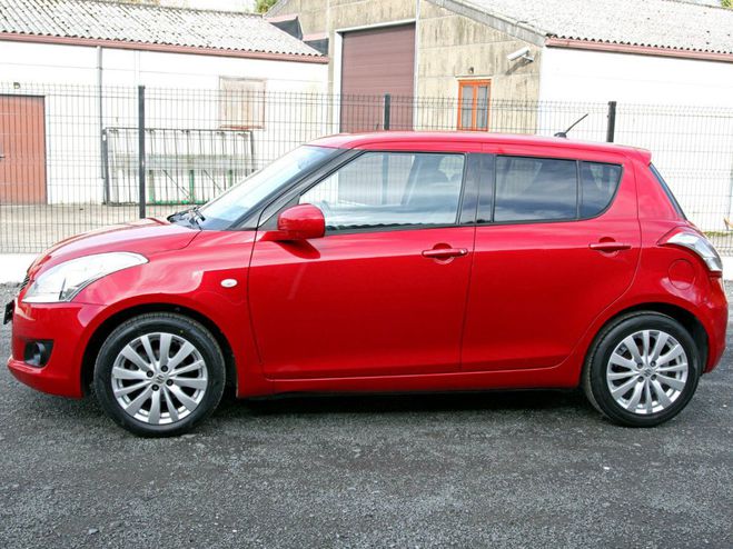 Suzuki Swift 1.2i GLX Bordeaux mtallis de 2011