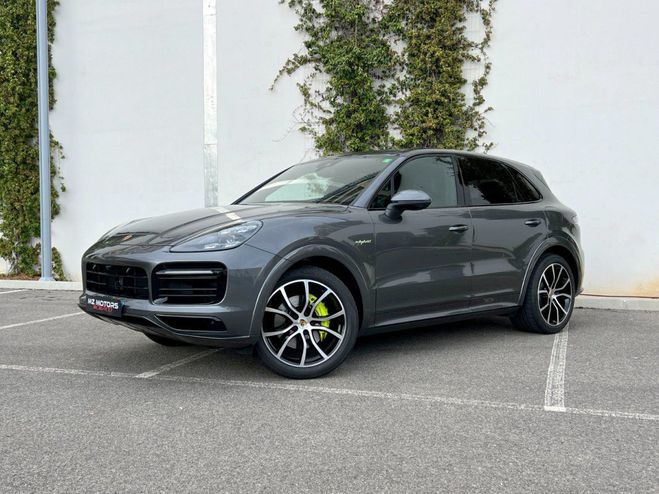 Porsche Cayenne III 3.0 E-HYBRID 462 Gris Quartzite mtal de 2021